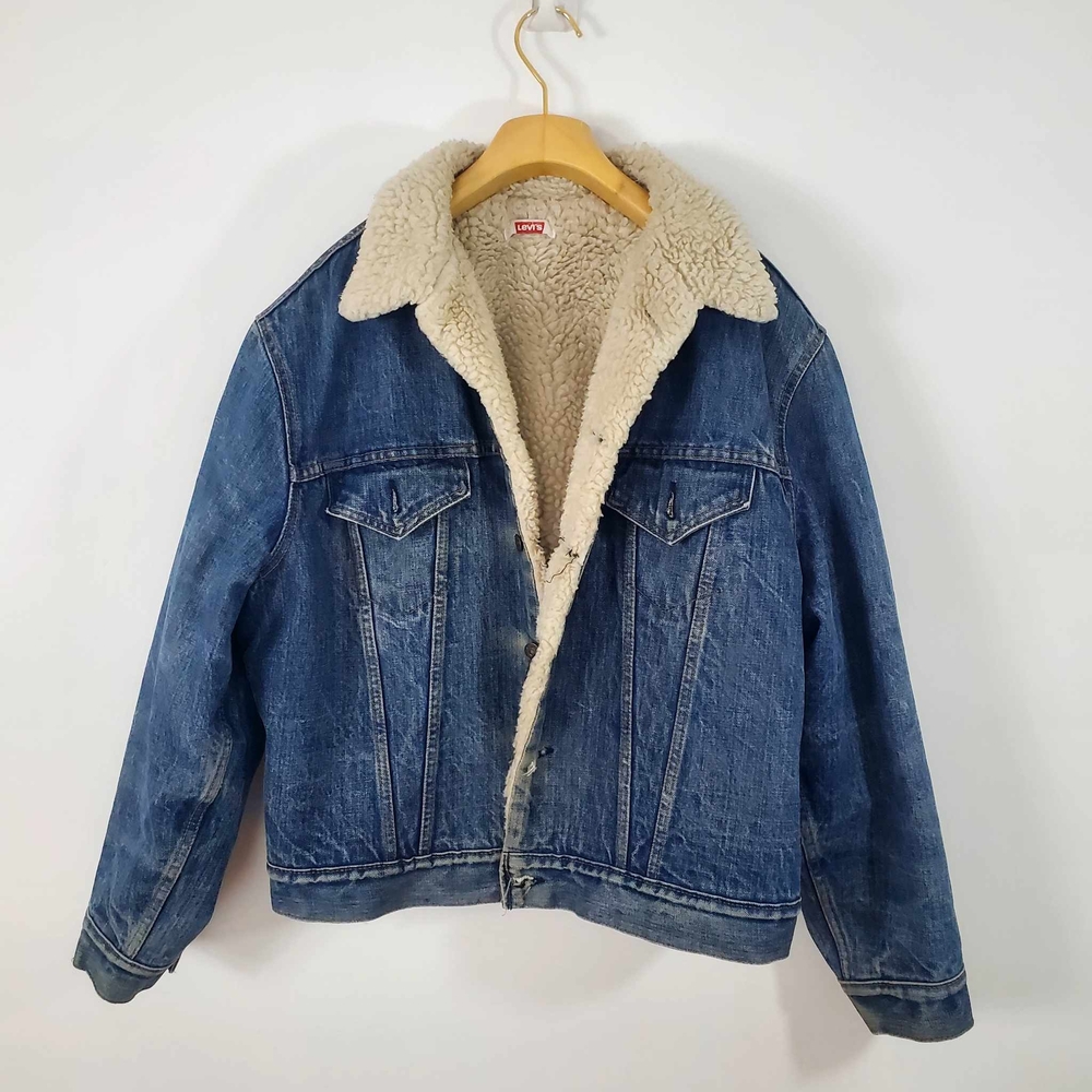 Vintage Levi's Trucker Jacket Blue Jean SHERPA Lined Denim M/L